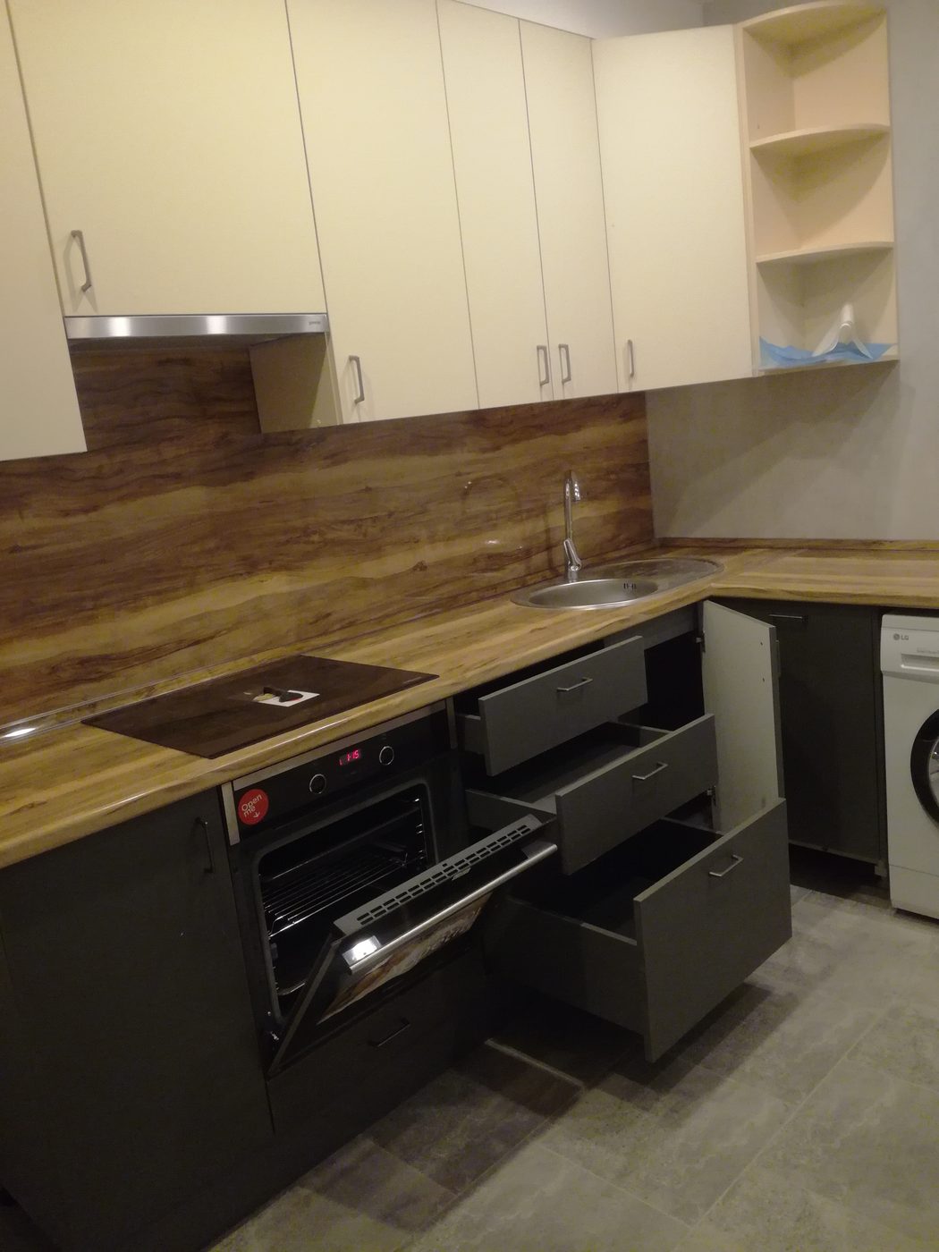 Dark graphite kitchen